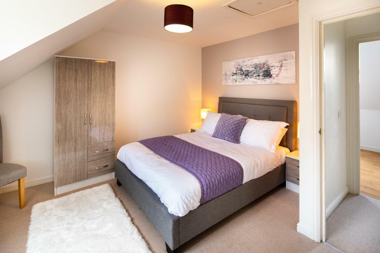 Modern And Spacious Home From Home 1 Mile From M1 - With Netflix, Prime Video, Ps5, Free Parking, Superfast Wifi, Bbq - Sleeps 11 - By Brightleap Apartments Milton Keynes Exterior foto
